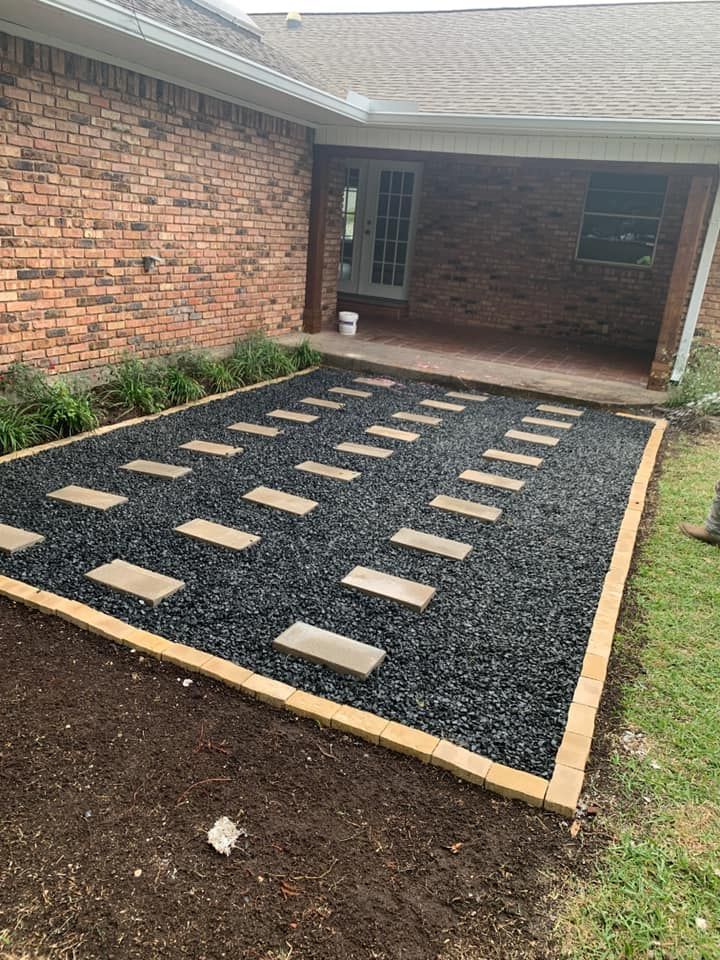 Landscaping for The S&L Good Fellas LLC in Irving, TX