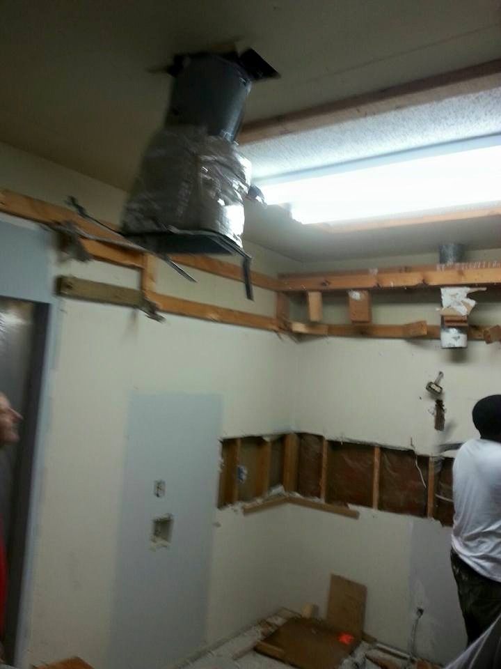 Discover expert "how to drywall" services with our skilled team, ensuring flawless installation and finishing for your home projects. Transform any space efficiently with precision workmanship from start to finish. for SFI Home Improvement in Garland, TX