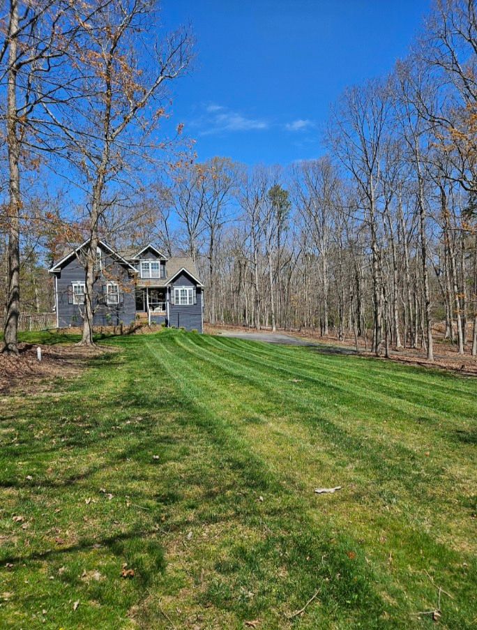 All Photos for Johnson Lawn Services in Fredericksburg, VA