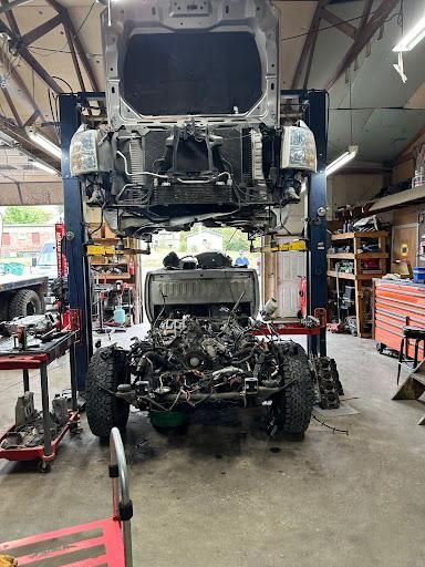 All Photos for Brumley’s Automotive & Truck Repair in Hohenwald, TN