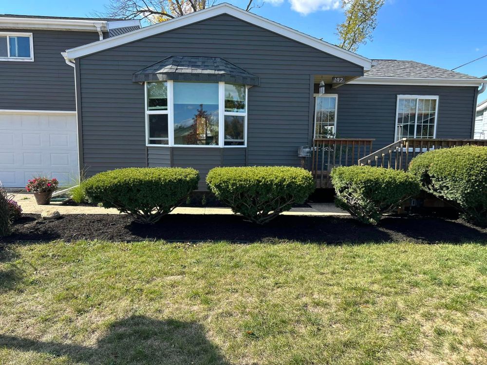 All Photos for Weeds Lawn Care & Landscaping LLC  in Hiawatha, IA