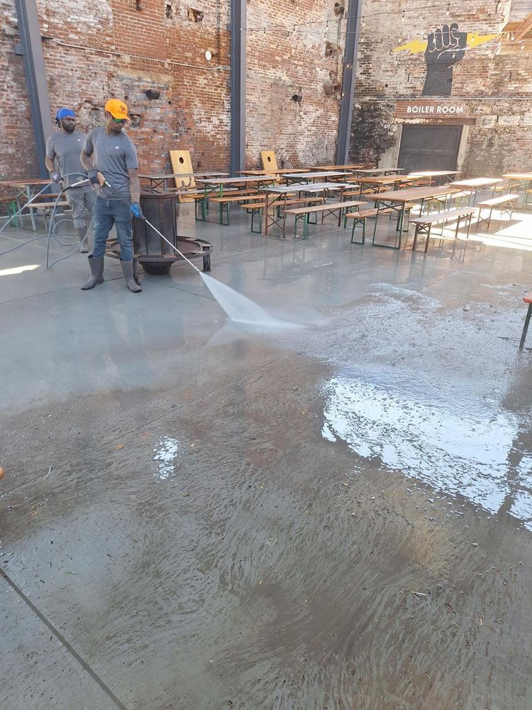 Power Washing for Clear Choice Services in Nashville, TN