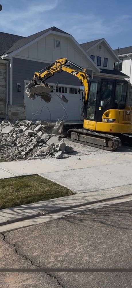 Our excavating contractor offers reliable residential and commercial excavation services to efficiently prepare your site for construction. We ensure precision and safety in every project to meet all your property development needs. for High Mountain Construction, INC in Peoa, UT