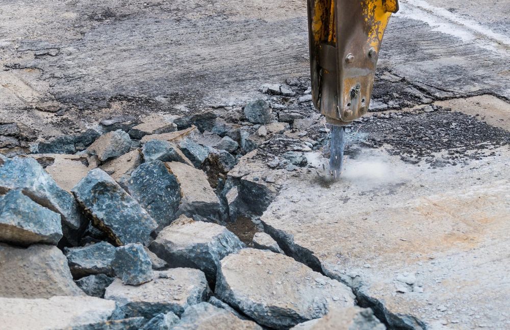 Our Concrete & Structural Removal service efficiently dismantles and removes unwanted structures, ensuring safe, clean spaces. We prioritize precision and safety to prepare your property for new beginnings seamlessly. for Black Iron Demolition in Nashville, TN