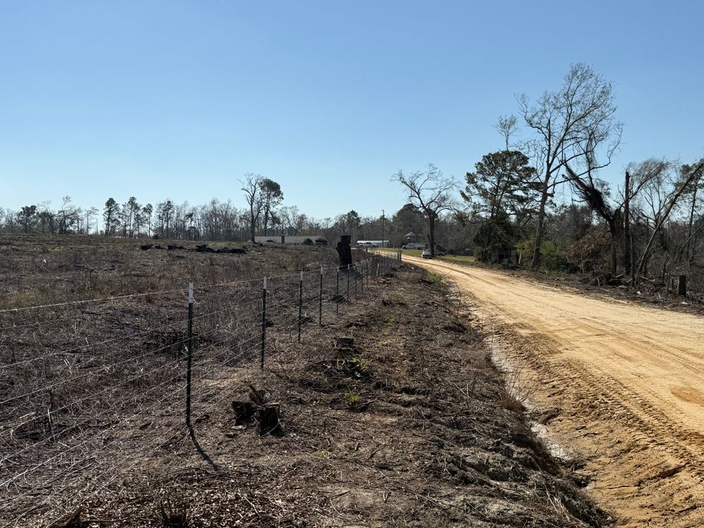 Fences for Premier Fence Company LLC in Douglas, GA