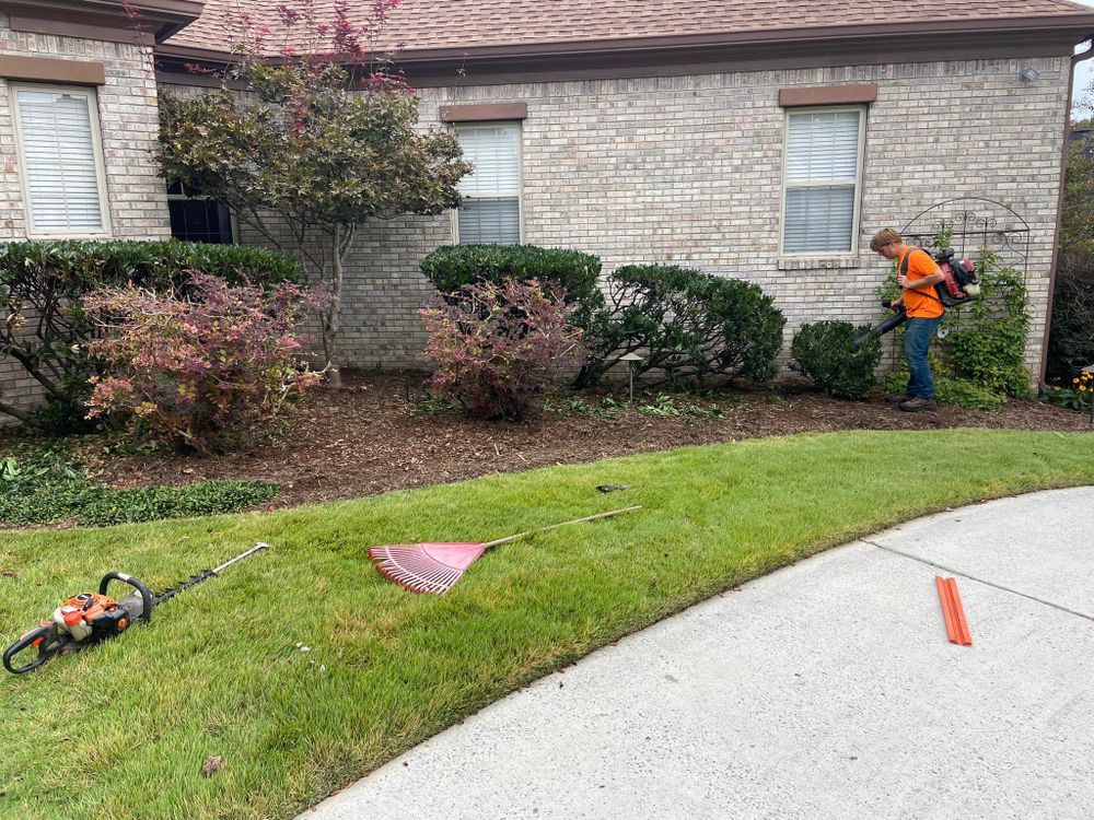 Landscaping for Mtn. View Lawn & Landscapes in Chattanooga, TN