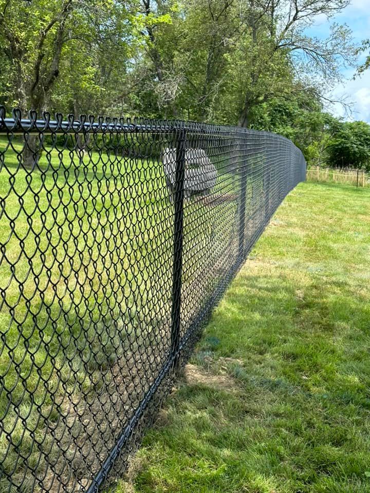 Fences for Oakwood Fencing  in Hudson, NY 