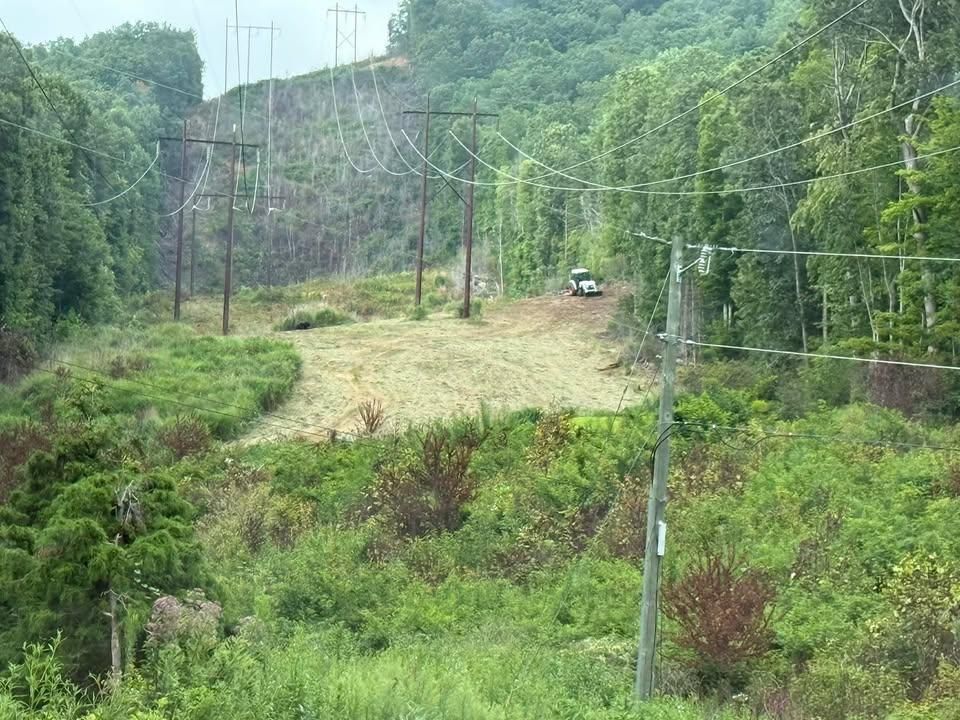 Driveway Construction and Repair for Elias Grading and Hauling in Black Mountain, NC