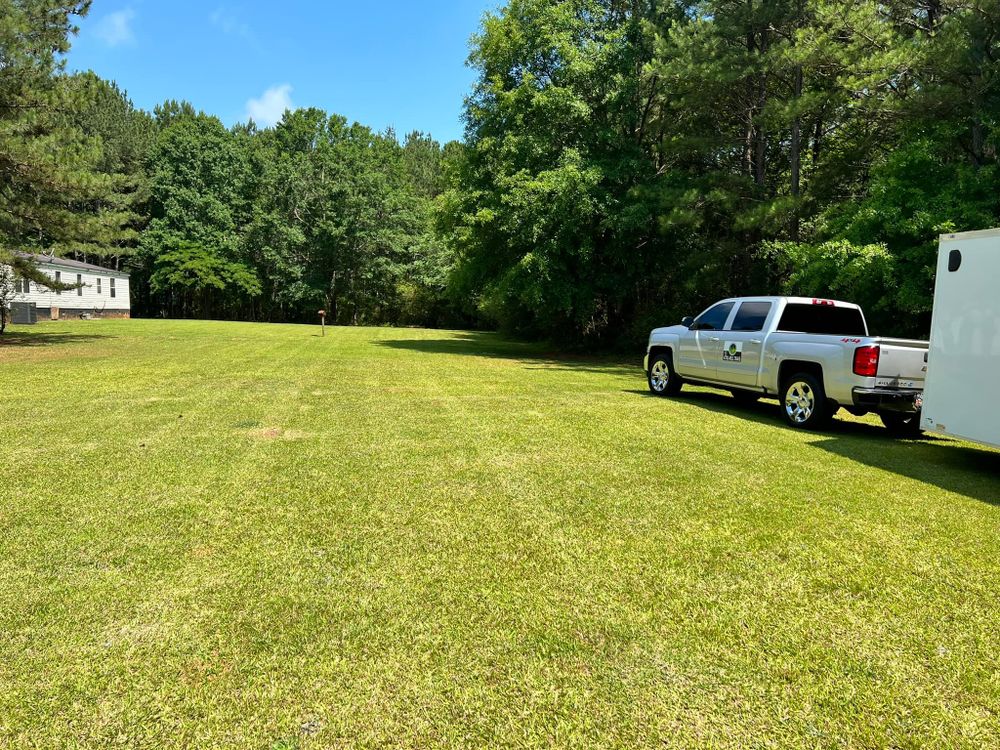 Fall and Spring Clean Up for Battle Lawn Maintenance in Eatonton, GA