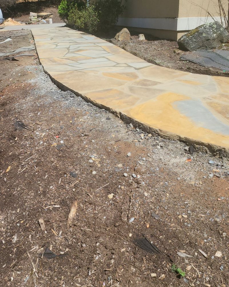 Stonework and Walkways for C4 TrueVision Renovations in Asheville, NC