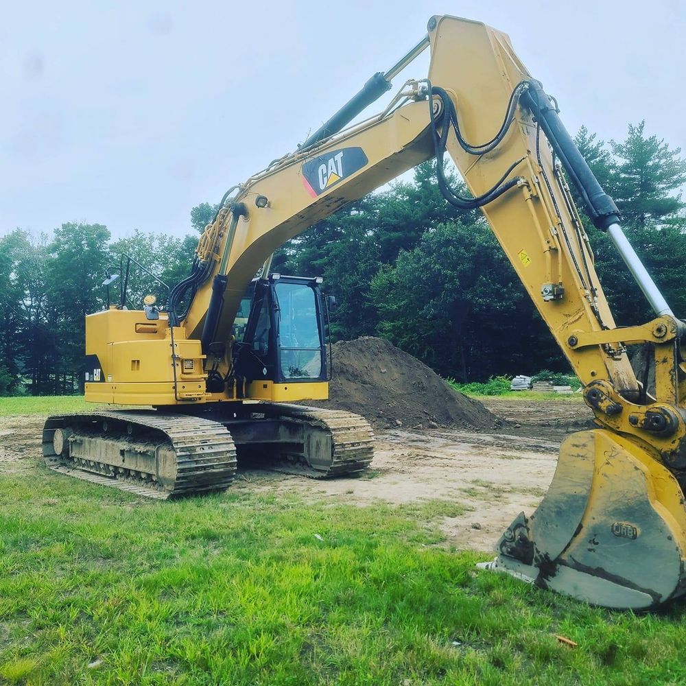 Apex Landcare team in Salisbury, MA - people or person