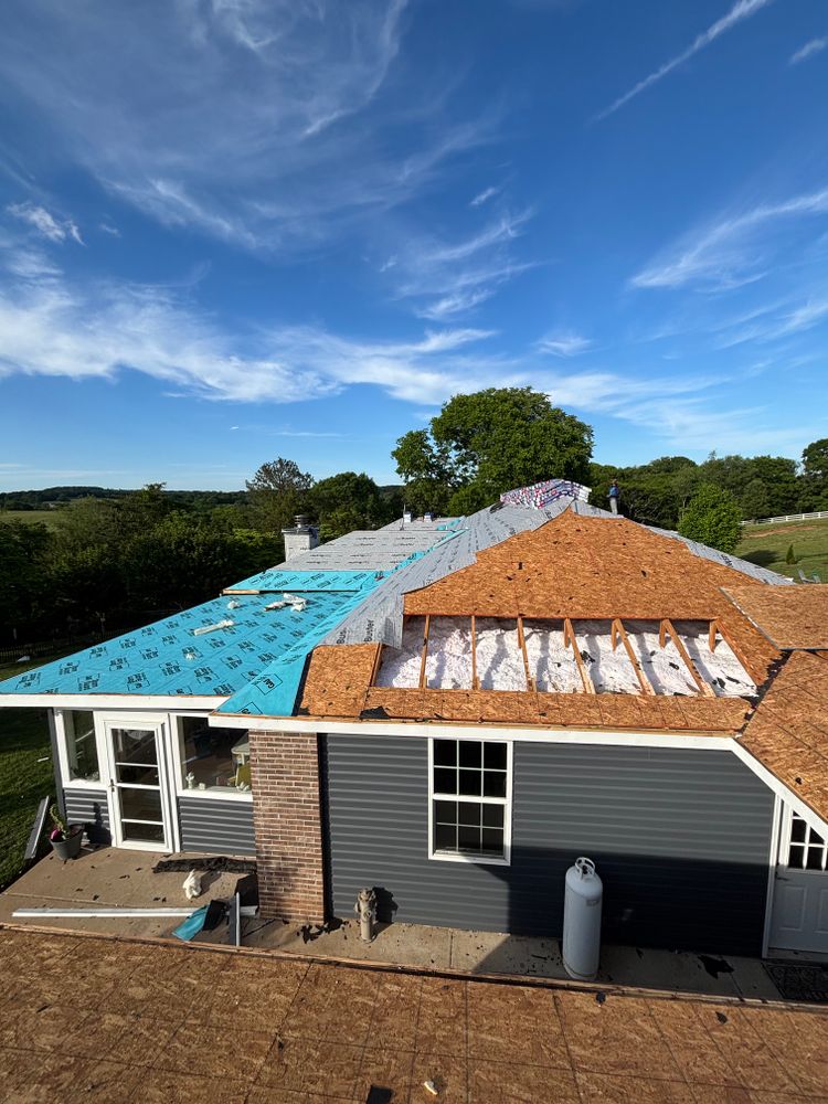 Shingle Roofs for Rock Star Roofing LLC  in Dandridge,  TN