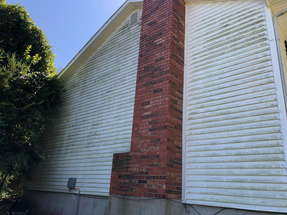 Window Cleaning  for Elite Power Washing in Kansas City, KS