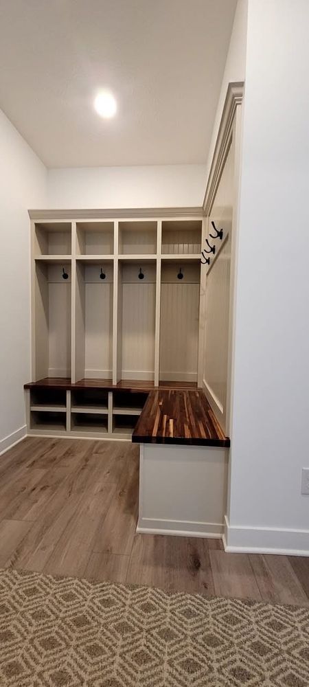 Mudrooms for The Handy Hubby LLC in Fishers, IN