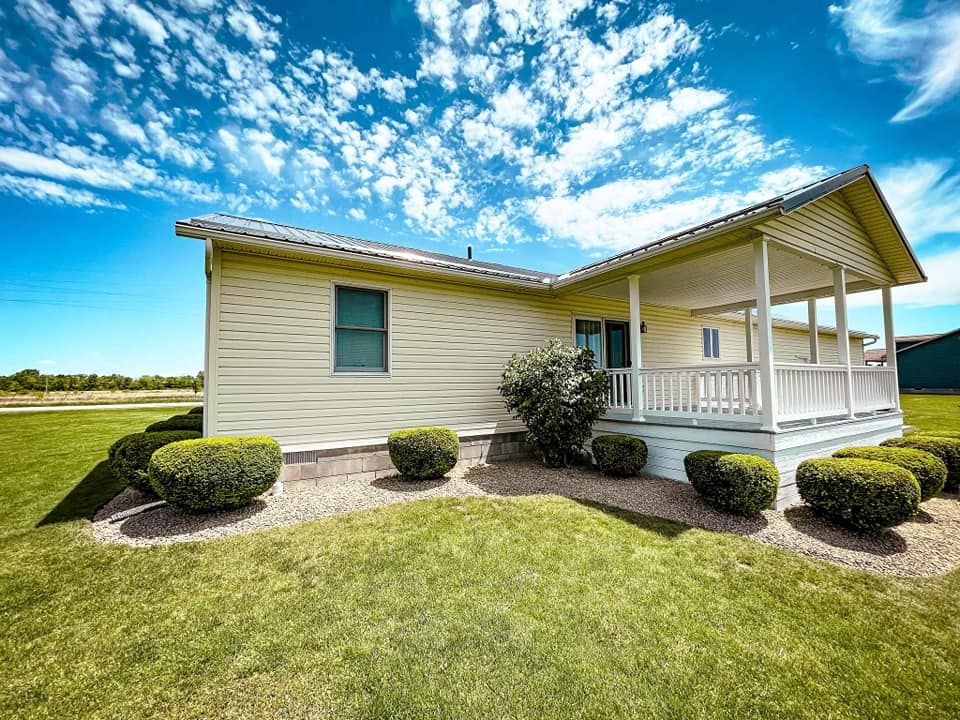 Landscaping for Knapps Landscaping and Lawn Care in Marion, OH