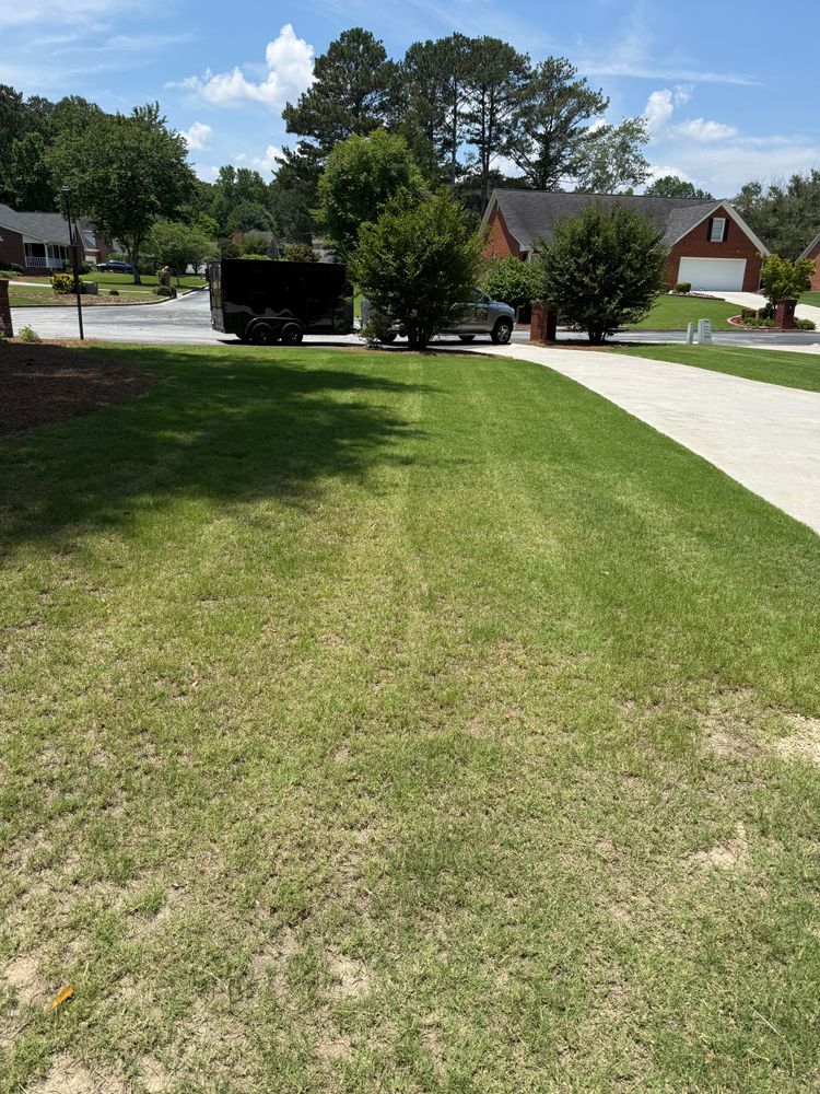 All Photos for Clark's Cuts Lawn Care in Lilburn, GA