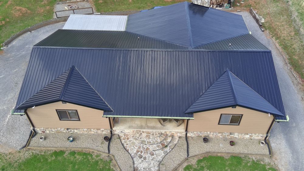 Metal Roofs for Rock Star Roofing LLC  in Dandridge,  TN
