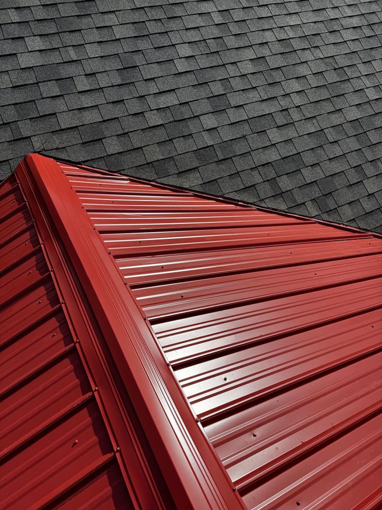 Roofing for Erie Builders & Construction in Sandusky, OH