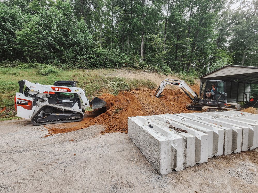Diggers Compact Earthworks LLC team in Jonesville, VA - people or person
