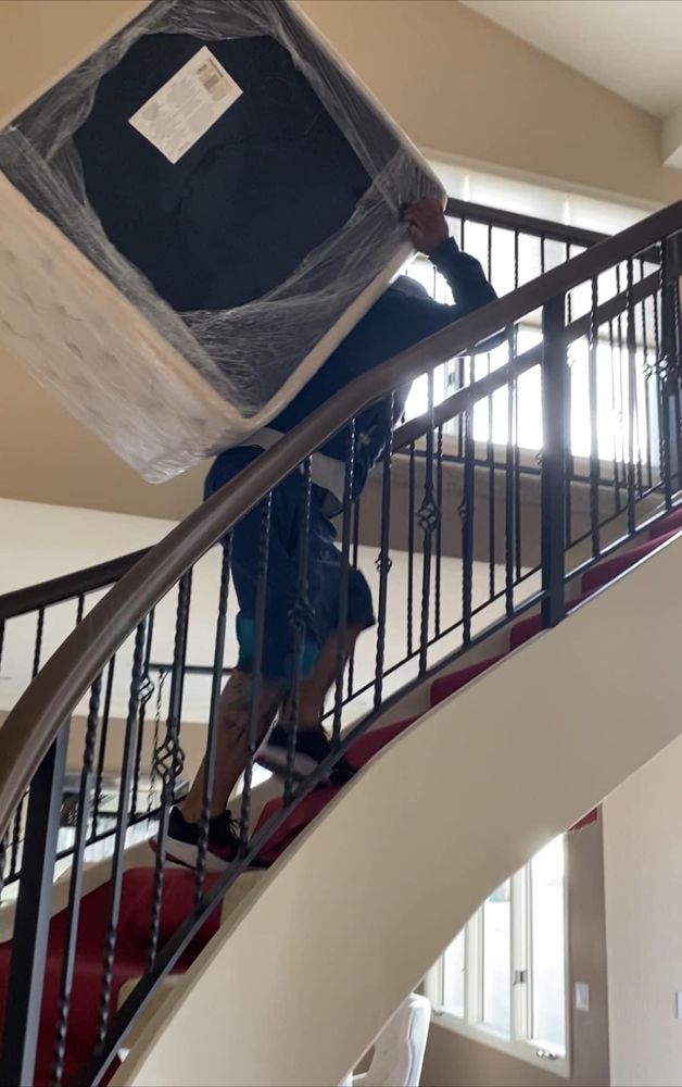 All Photos for Hugo’s Affordable Moving Labor in San Diego, CA