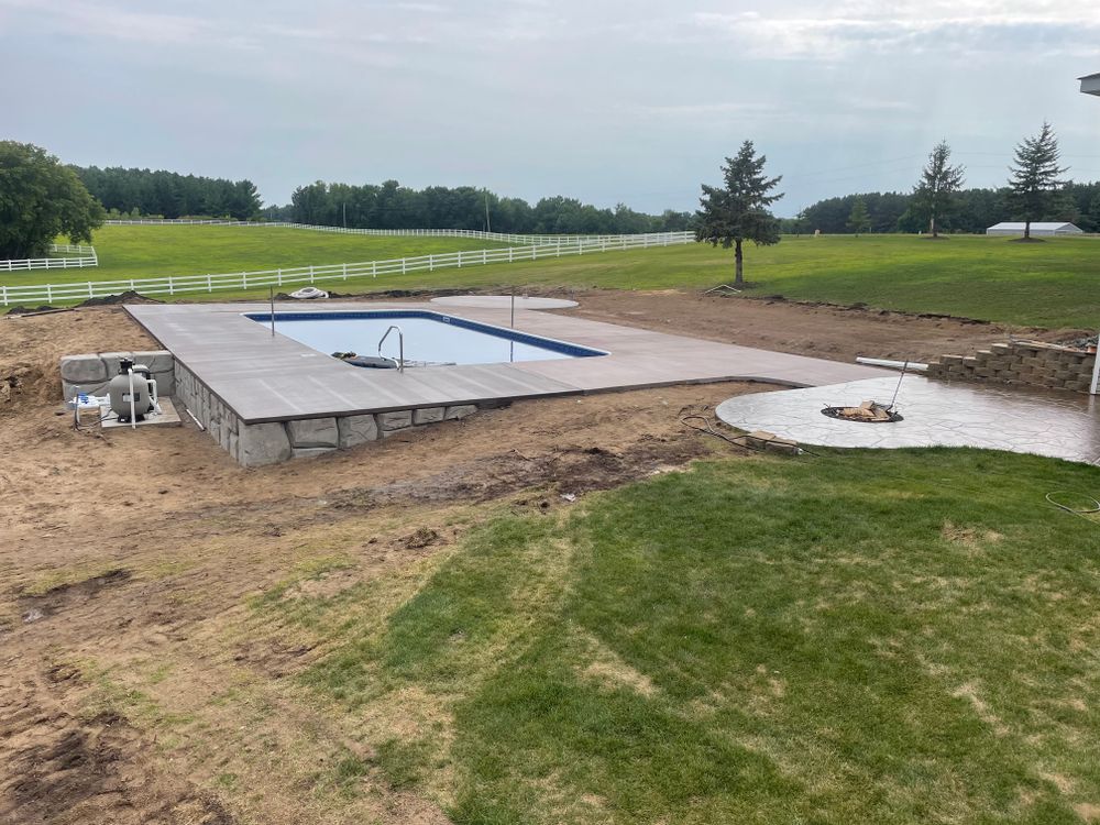 Carved Concrete Retaining Walls  for STAMPEDE Vertical Concrete in Isanti, Minnesota