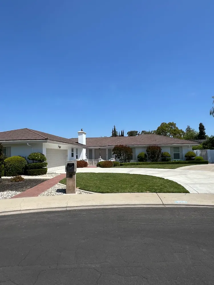 Enhance your home’s curb appeal with our expert exterior painting services in Reno, NV, delivering durable finishes and vibrant colors designed to withstand the elements. We elevate the beauty, protection, and value of your property with meticulous preparation and expert craftsmanship. for Ironcrest Painting in Reno, NV