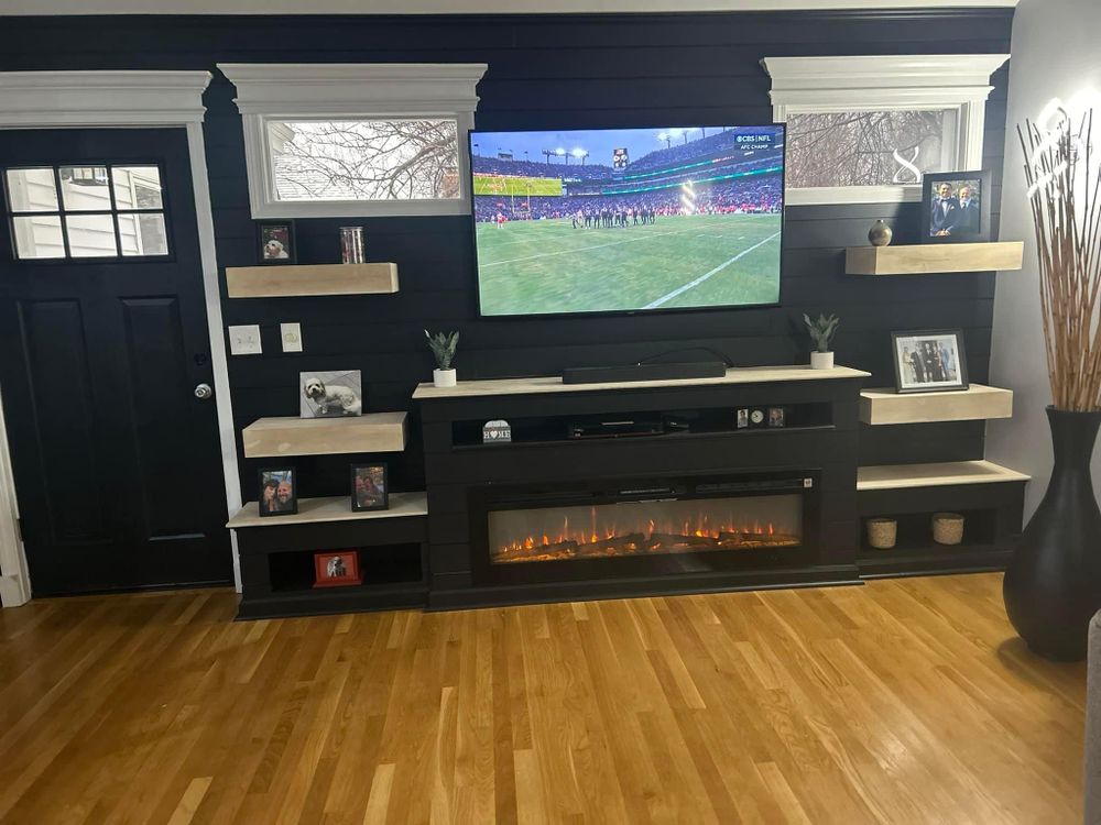 All Photos for Laura Mae Properties in Wolcott, CT