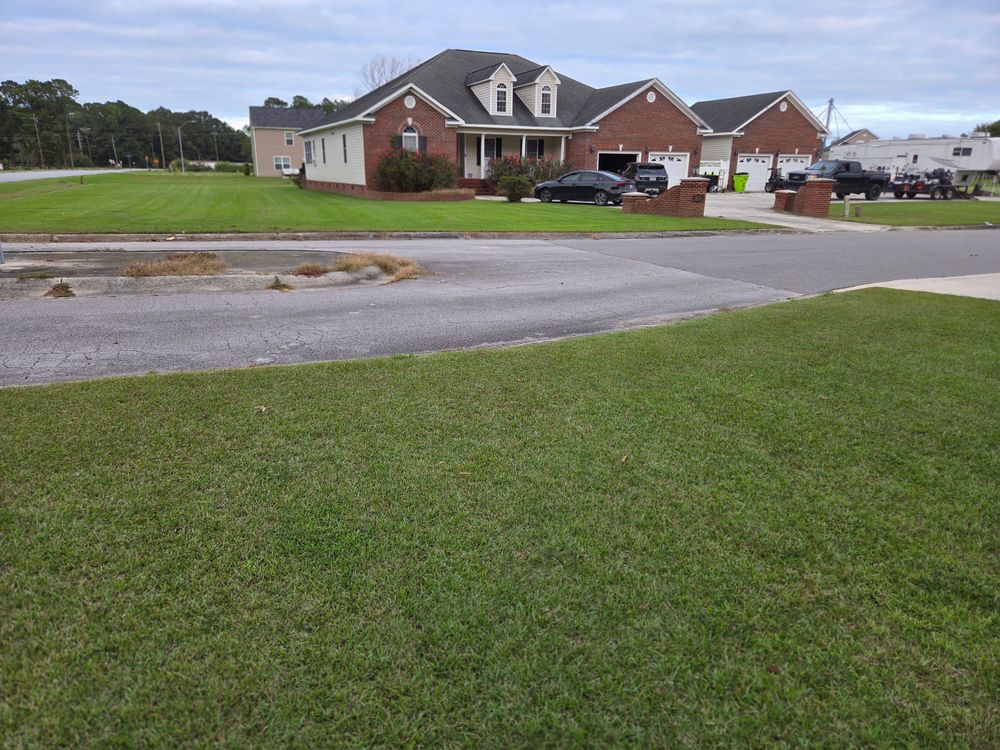 All Photos for Just Mow and Go Lawn Service, LLC in New Bern, NC