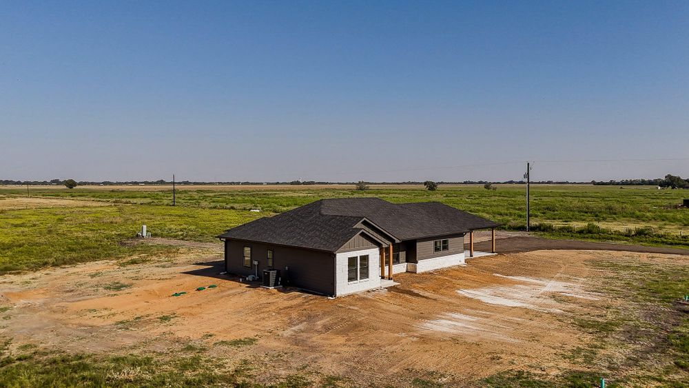 All Photos for CWC Custom Homes & Barndominiums in Snook, TX