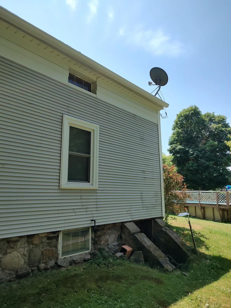 All Photos for MMN Cleaning PressureWashing & Gutter Cleaning LLC in Medina, New York