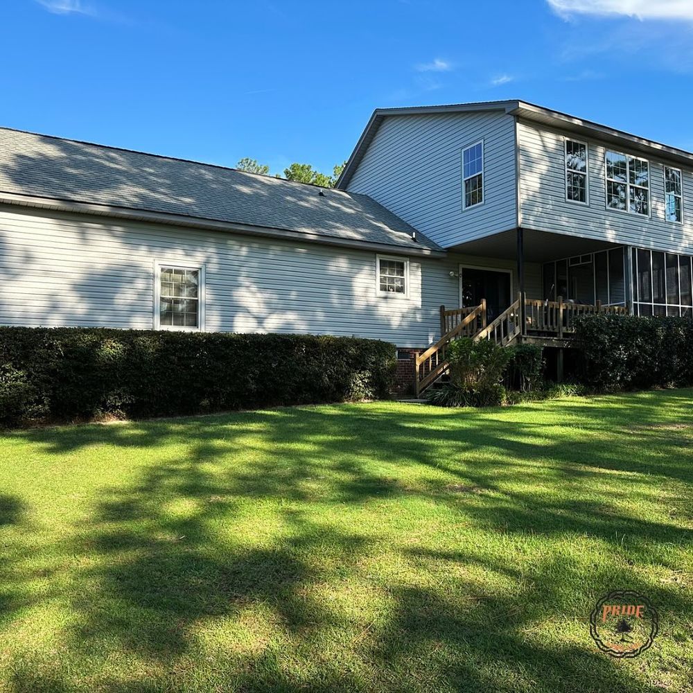 Lawn Care for Pride Lawn Care in Hope Mills, NC