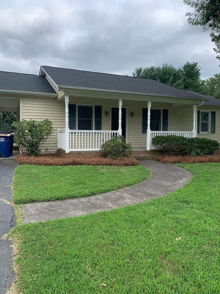 All Photos for Zotelo’s Lawncare LLC in Winston-Salem, NC