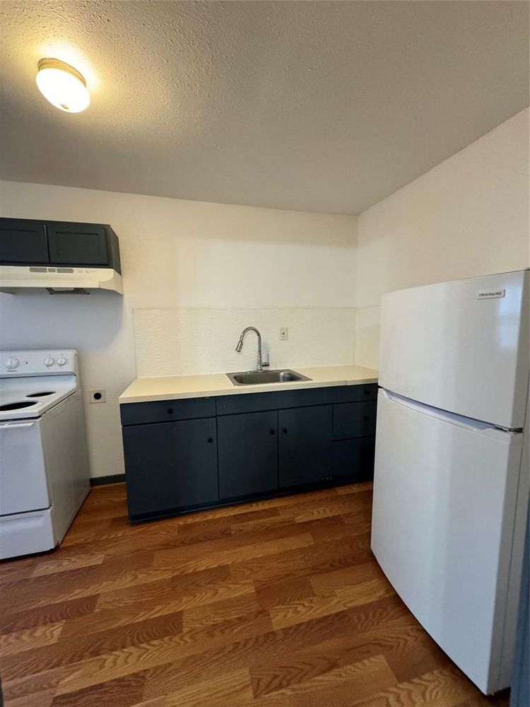 All Photos for Casa Antigua Realty in Houston, TX