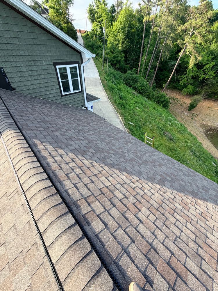 Shingle Roofs for Rock Star Roofing LLC  in Dandridge,  TN