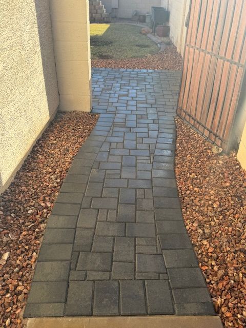 Hardscaping for AZ Tree & Hardscape Co in Surprise, AZ