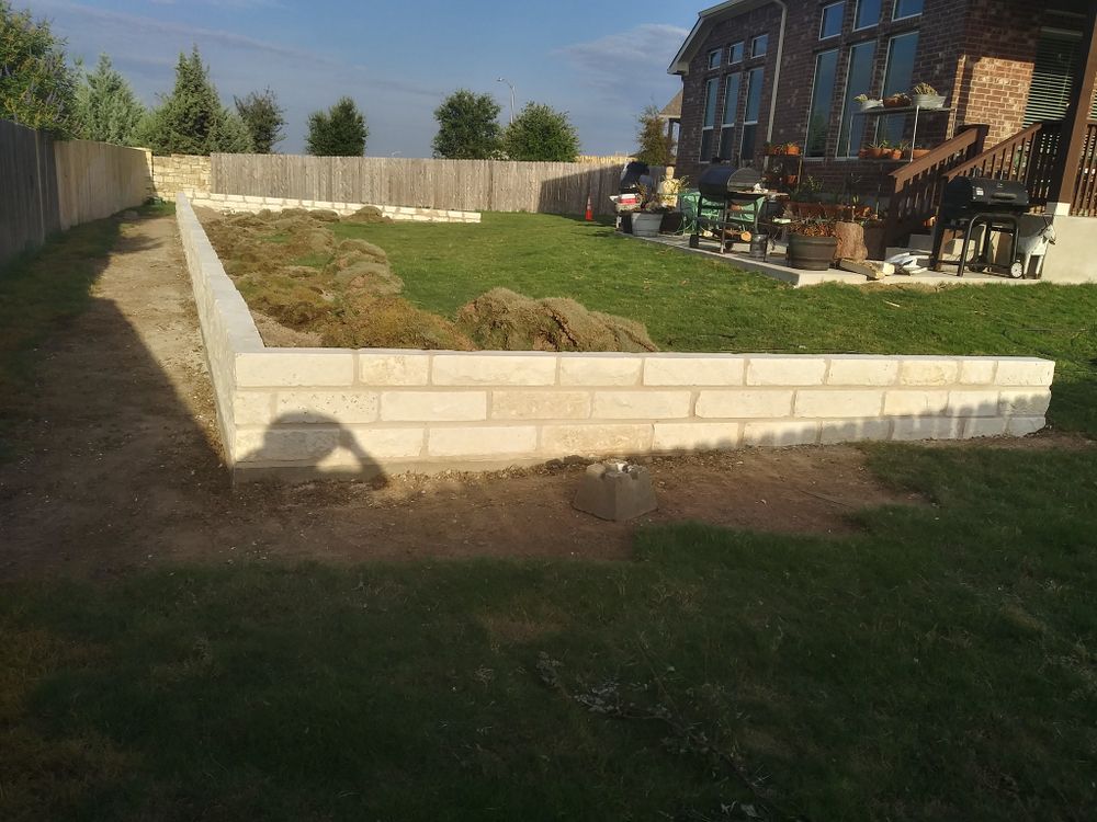 Landscaping for Martin's Masonry & Landscaping in Leander, TX