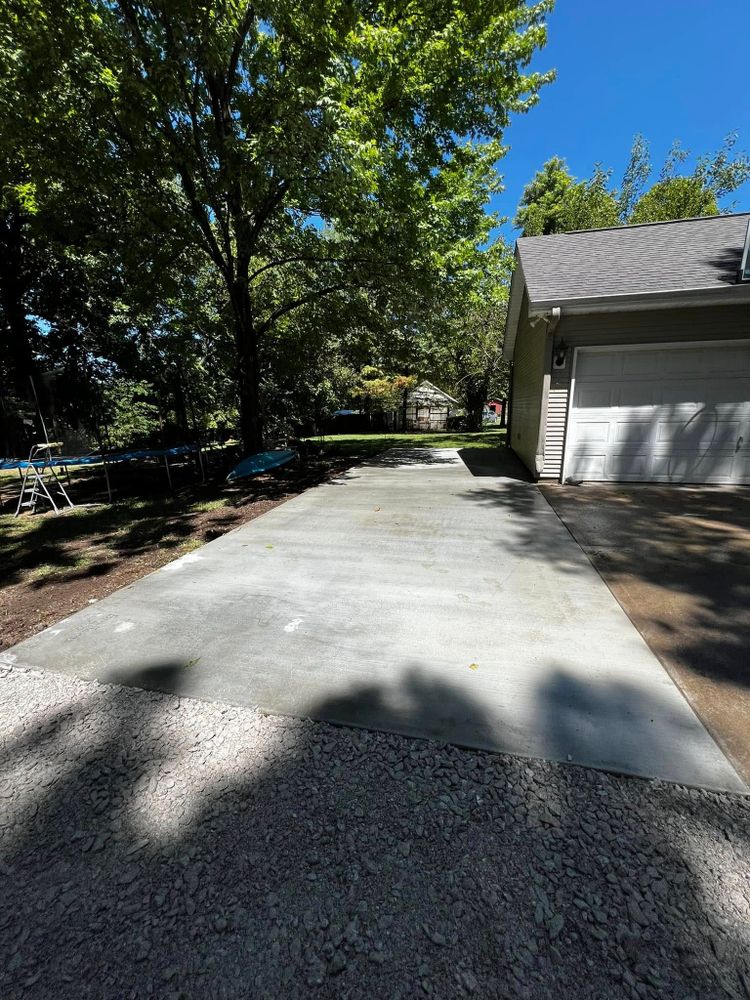  Concrete for Modern Concrete LLC in Lowell, AR