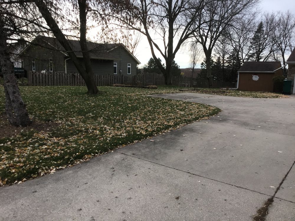 Fall Clean Ups for Picture Perfect Property Maintenance LLC in Milwaukee, WI