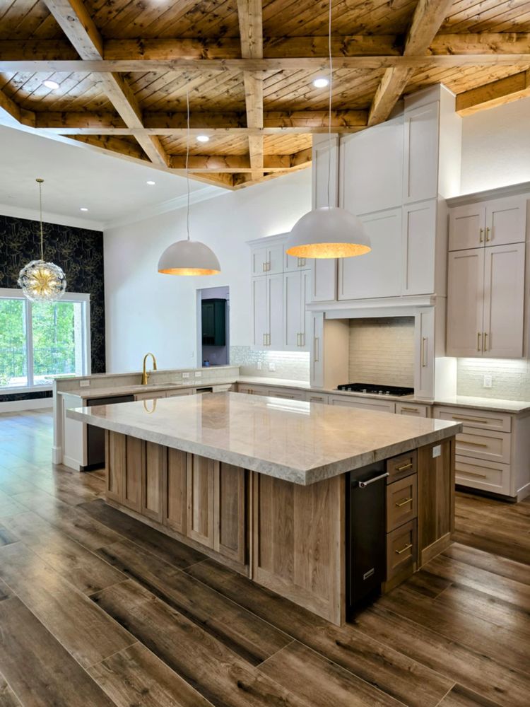 All Photos for Neely Construction & Design LLC in Chandler, TX