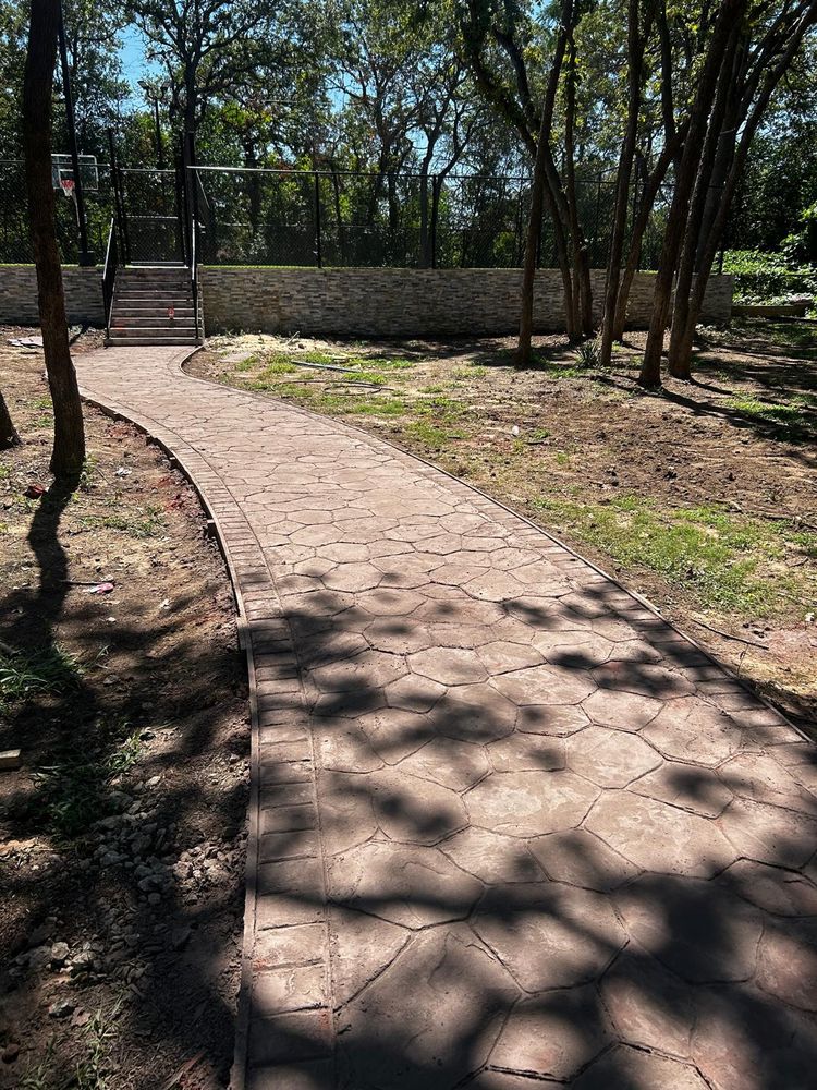 Seasonal color changes for Guerrero's Landscape in Fort Worth,  TX