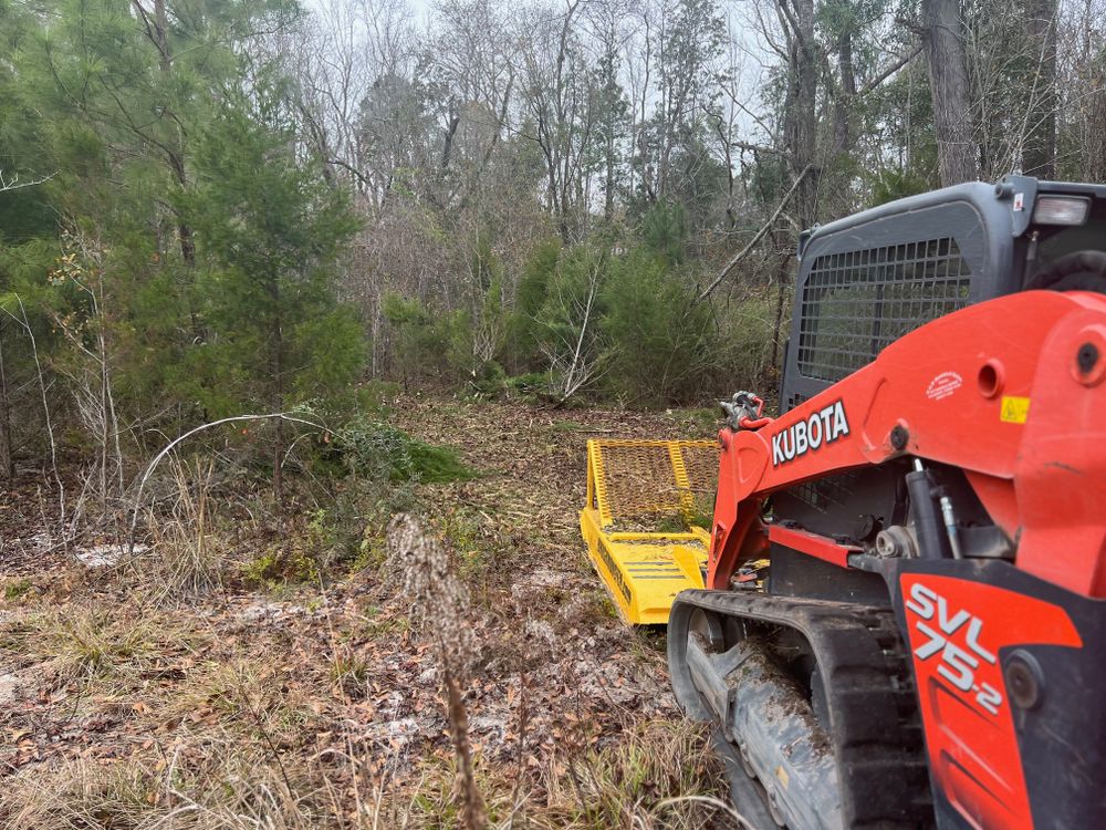 Hauling for Between The Hedges Landscape & Trucking LLC in Altha, FL