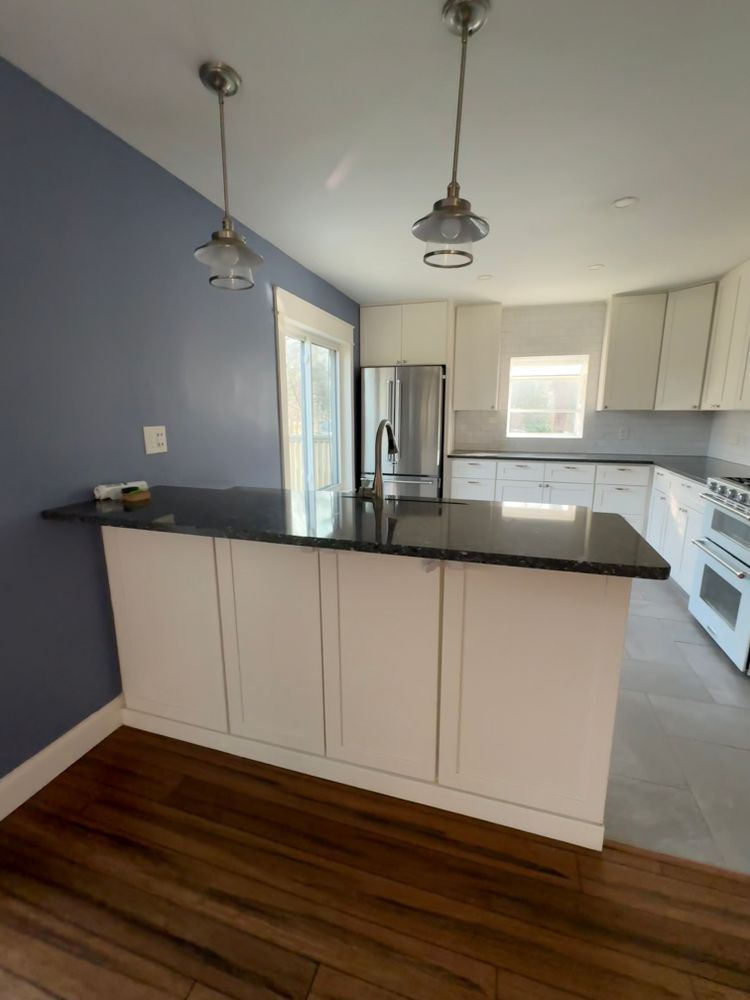 Residential Cleaning for Clean R Us Professional Service LLC in Annapolis , MD