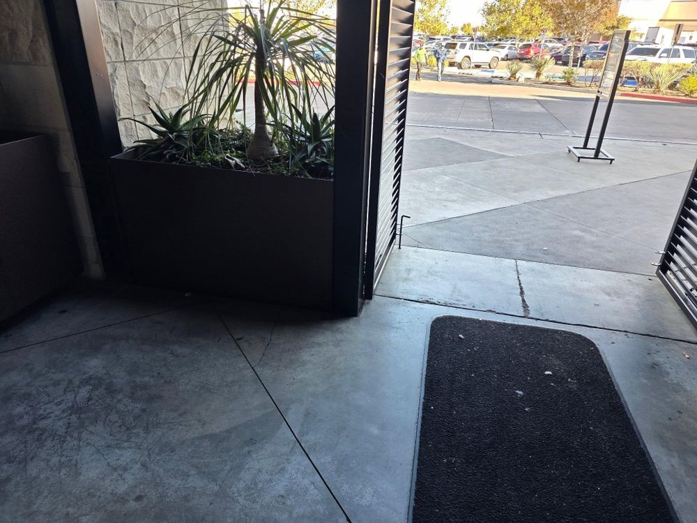 All Photos for Rolltech Custom Painting  in Palmdale,  CA