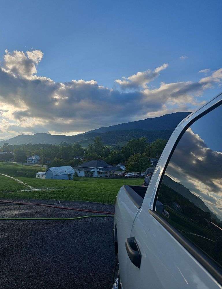 All Photos for Cumberland Gap Pro Wash LLC in Harrogate, Tennessee