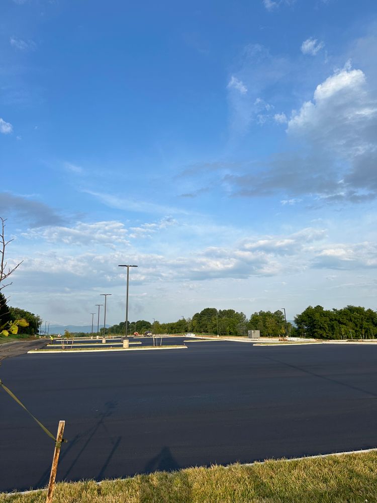 Asphalt and Paving for James R Carter Paving in Roanoke, VA