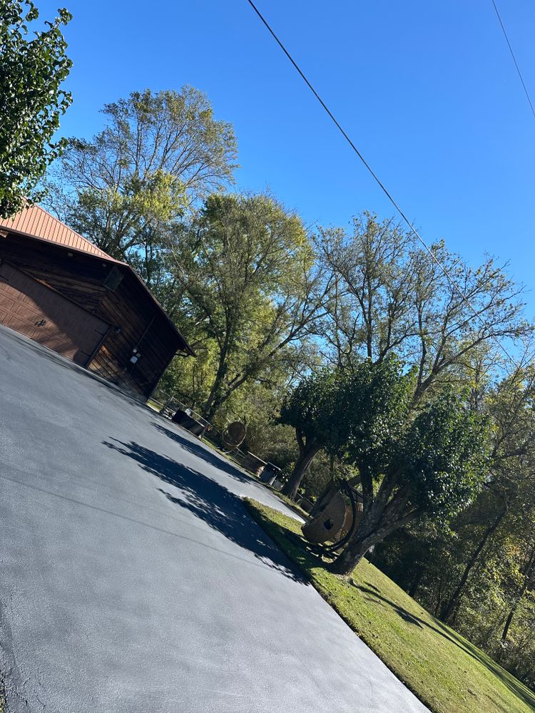 All Photos for Metzler Paving and Sealcoating in Jacksboro, TN