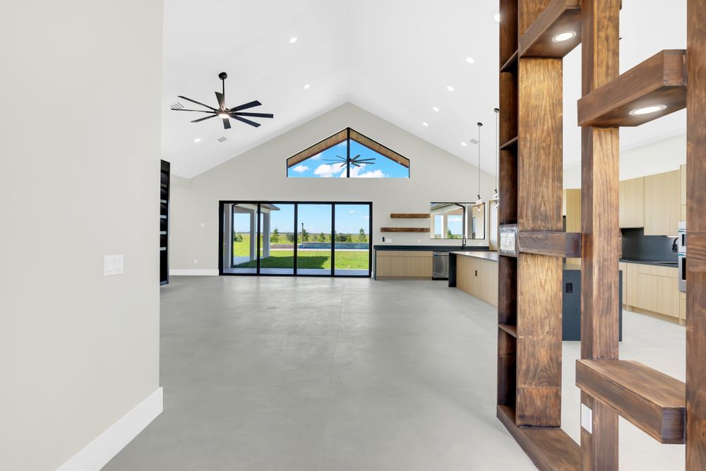 Bathrooms and Custom Interiors for Zion Construction LLC in Frostproof, FL