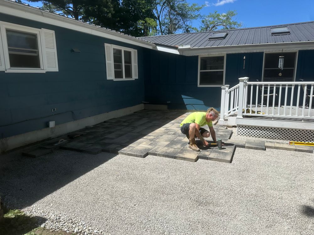 All Photos for Mayfield Landscaping in Staunton, IL