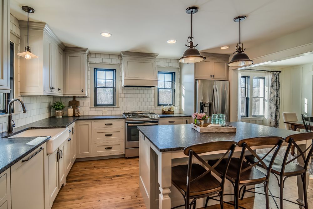 Transform your home with our exceptional Indoor Kitchens, offering bespoke designs, high-quality materials, and expert craftsmanship to create a beautiful and functional cooking space tailored just for you. for Sunstone Construction in Oakland County, MI