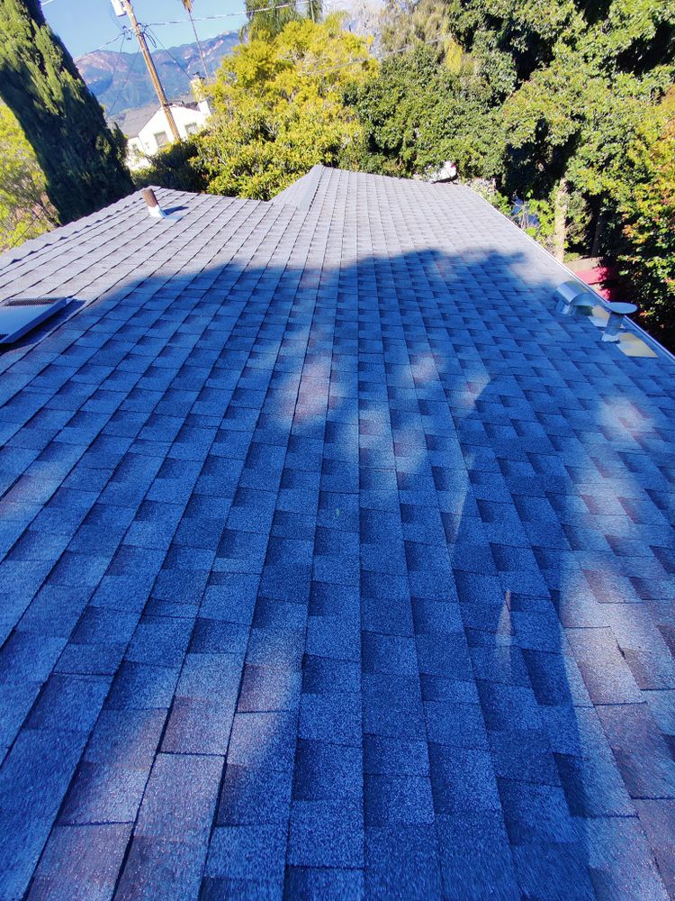 Roofing for Y&V Roofing Installation Maintenance and Repair Service in Palmdale, CA